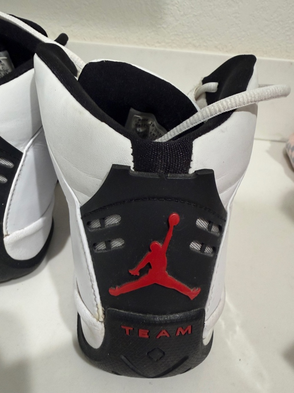 Jordan White and Black Basketball Sneakers - Picture 6 of 11